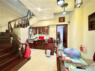 Bán nhà kim mã, ba đình, 101m2, 5 tầng, mặt tiền 3.7m, giá 20 tỷ ccmn dòng tiền