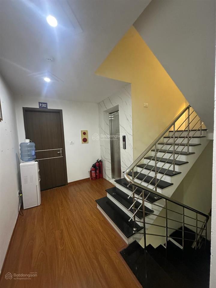 Bán nhà hoàng hoa thám, 61m², 6 tầng, mặt tiền 4,5m, thang máy, vỉa hè, ô tô tránh, giá 23 tỷ