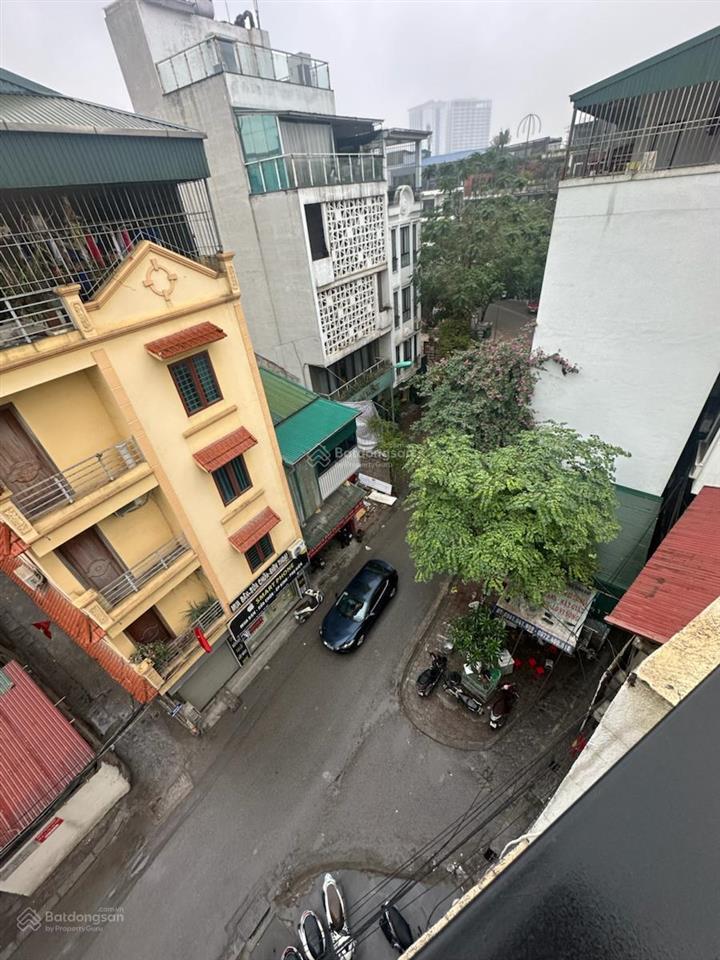 Bán nhà hoàng hoa thám, 61m², 6 tầng, mặt tiền 4,5m, thang máy, vỉa hè, ô tô tránh, giá 23 tỷ