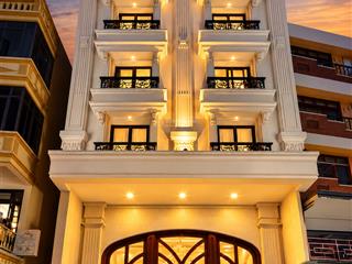 Bán khách sạn 5 sao trung tâm hồ hoàn kiếm trung tâm phố cổ hà nội 132m² 12 tầng 35 phòng