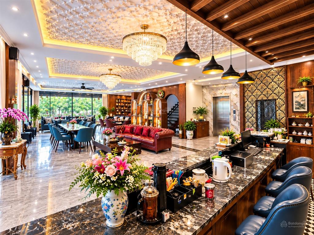 Trần kim xuyến cầu giấy | biệt thự lô góc nhà hàng văn phòng| 263.8m 6 tầng 158 tỷ
