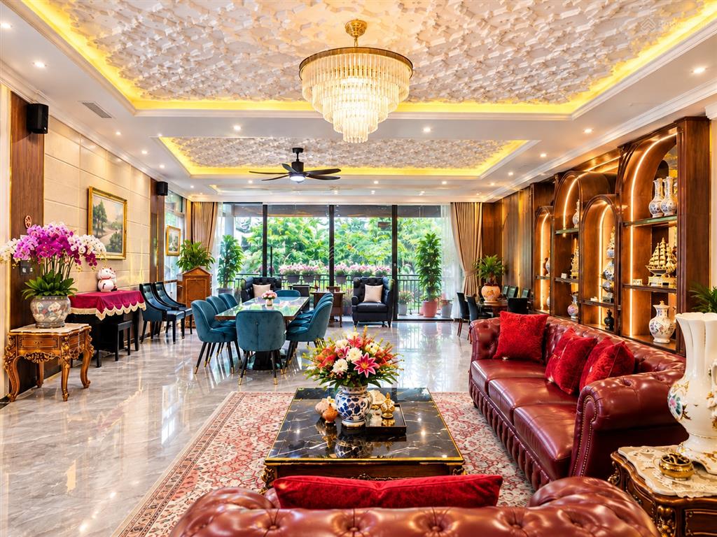 Trần kim xuyến cầu giấy | biệt thự lô góc nhà hàng văn phòng| 263.8m 6 tầng 158 tỷ