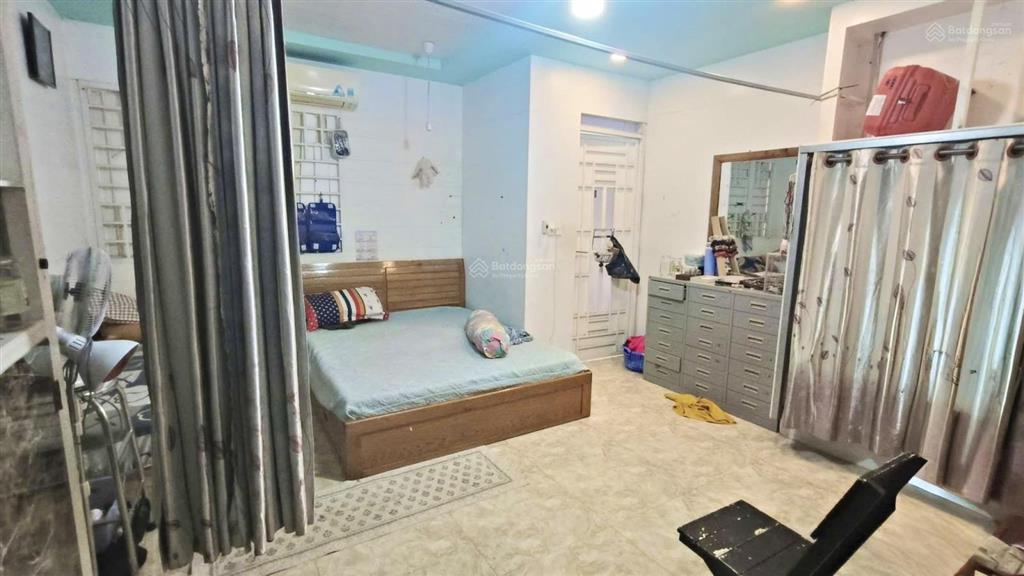 Vip phú nhuận  3 tầng btct  70m2  3pn  ngang 4,5m  hẻm thông  chỉ 7,6 tỷ