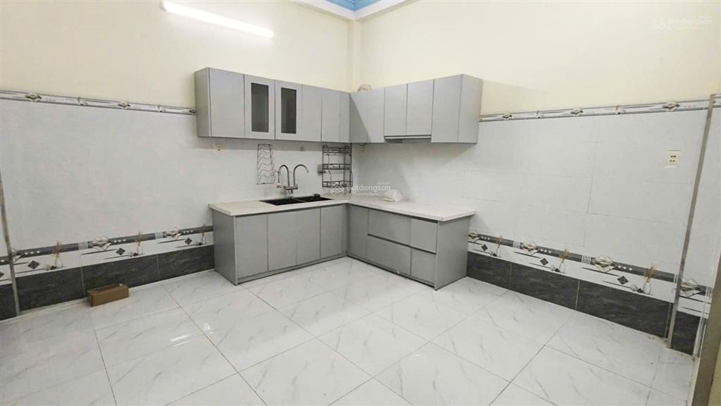Hẻm xe hơi  gần bà chiểu  4 tầng btct  52m2  4pn  sổ vuông  chỉ 8 tỷ
