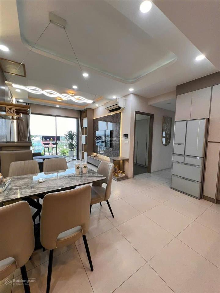 Ngay bệnh viện hoàn mỹ thủ đức, cần ra đi căn góc 2pn2wc 2ty850 full nội thất