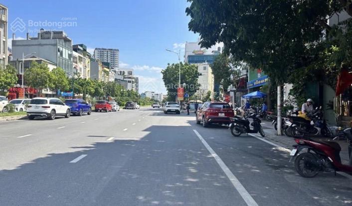 Cho thuê mặt bằng mặt phố nguyễn văn cừ, long biên, thông sàn, dt 180m2