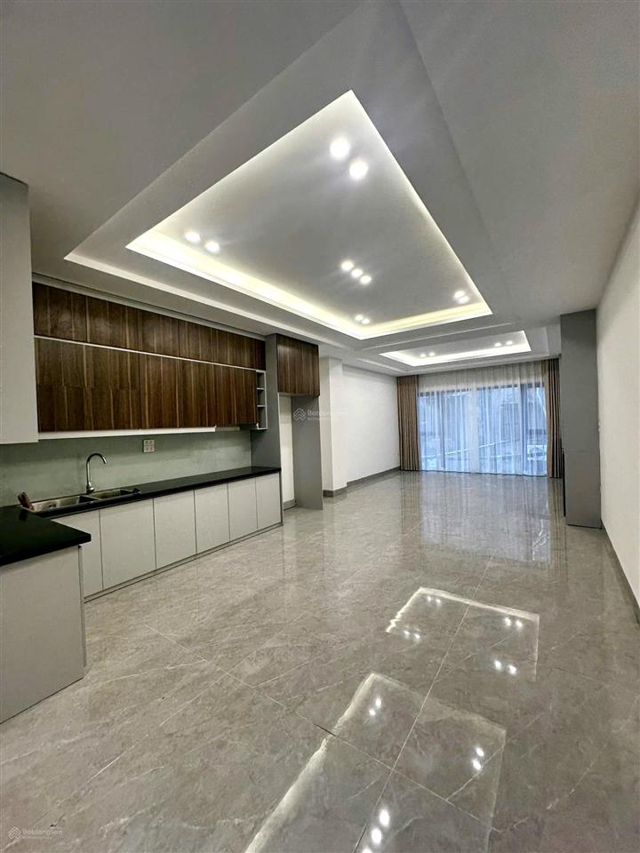 Bán nhà nguyễn sơn, long biên, gara ô tô, 6 tầng thang máy, ful nội thất, chỉ hơn 19 tỷ