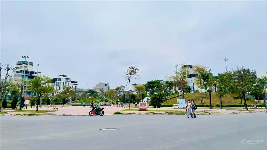 115m2 đất ngọc thuỵ, ô tô tránh, xây vp, ccmn, ở sướng