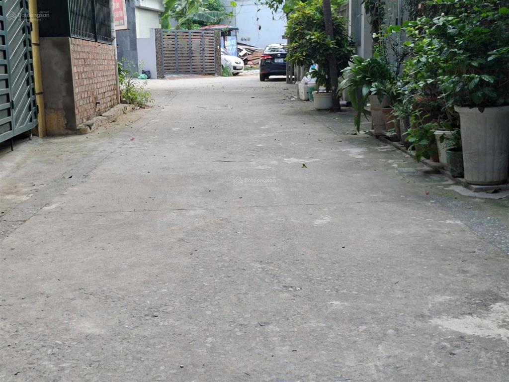 Đất ngọc thụy 54m² ô tô vào đất, gần trường pháp, thích hợp xây ở, đầu tư giữ tiền lâu dài