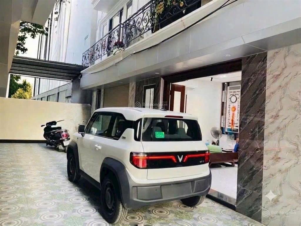 Bán nhà phúc đồng 5 tầng ở ngay, ô tô đỗ cửa, cạnh vinschool, giá hơn 7 tỷ