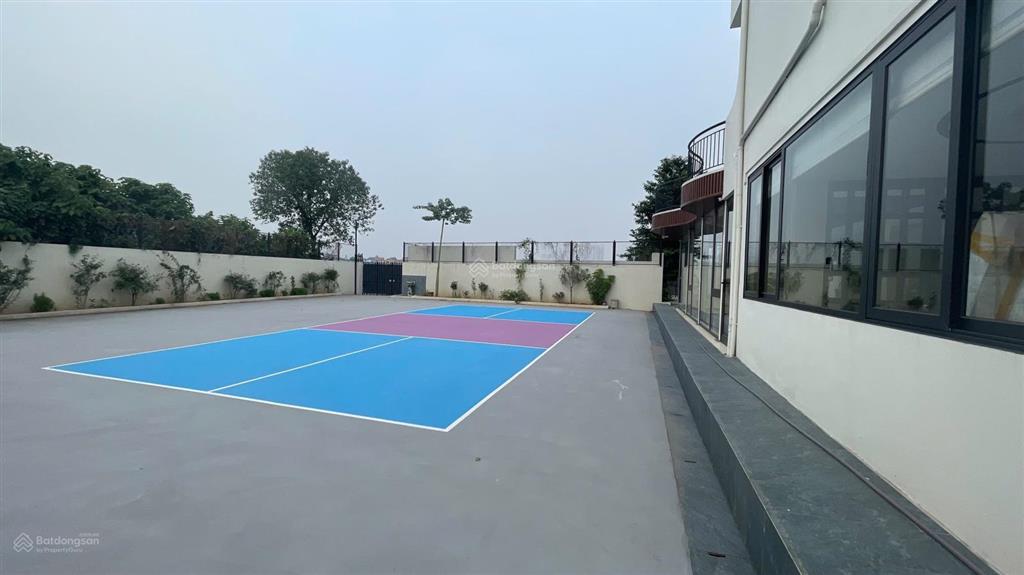 Cho thuê biệt thự sân vườn ngọc thụy, view sông thoáng, văn phòng, công ty, ở sướng