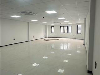 Cho thuê mặt bằng văn phòng, 120m2 cổ linh, kinh doanh, chỉ 20tr/tháng