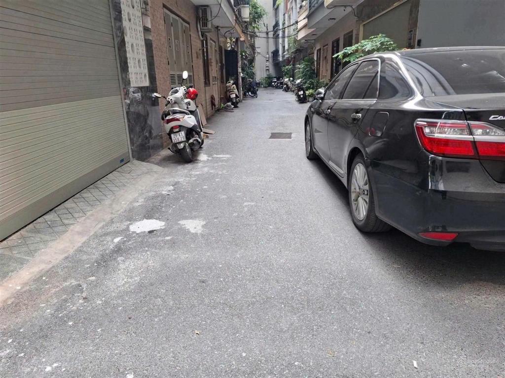 Chỉ 11 triệu có nhà nguyên căn ngọc thụy, ô tô, lô góc, full nội thất, ở ngay