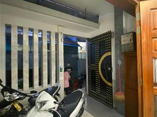 Nhà đẹp ở ngay, đường lạc long quân, p.9 tân bình, dt 4x13m trệt 2 lầu st, chỉ 15tr/tháng