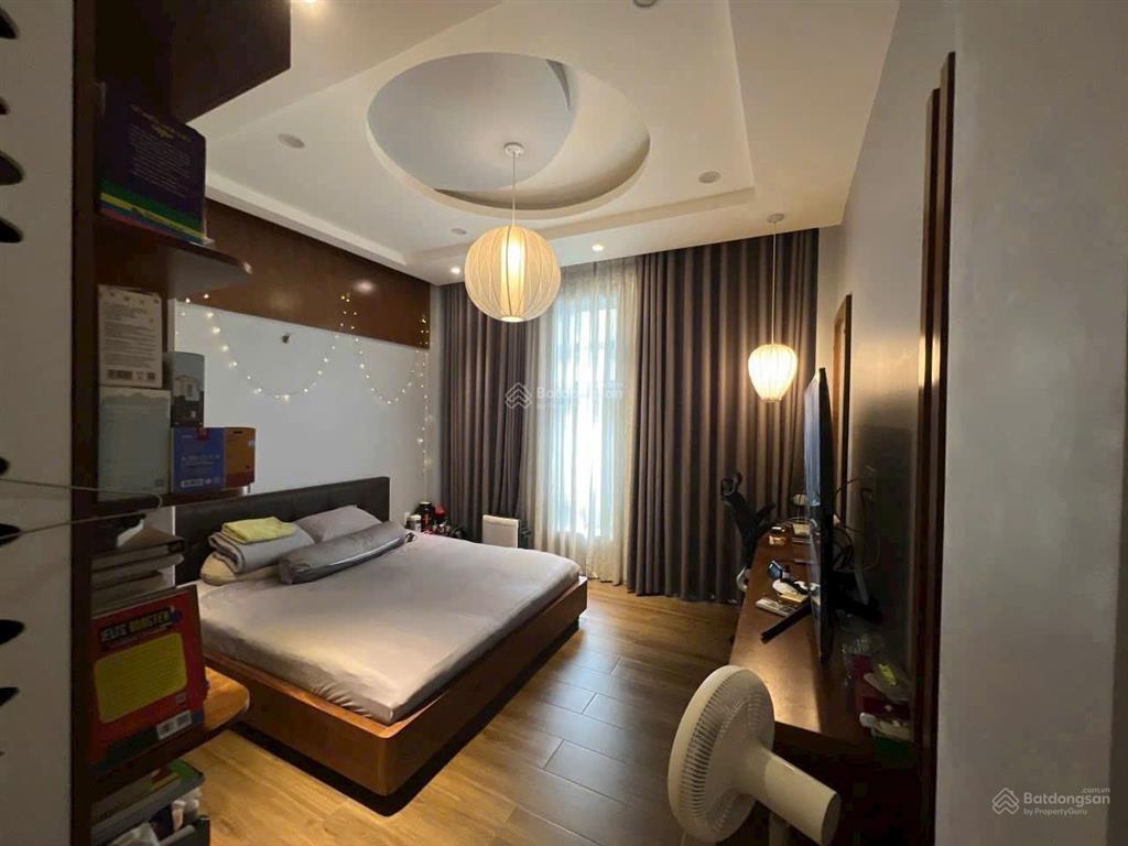 Thấp hơn 2 tỷ! bán nhà cực đẹp, khu bàu cát  ba vân p14, q.tb dt 4x17.5m nhà 5 tầng giá 9.8 tỷ tl