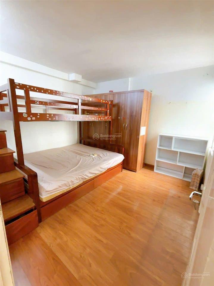 Rẻ  hiếm  40m2  chỉ 3,5 tỷ tại linh đàm, sổ đỏ chính chủ