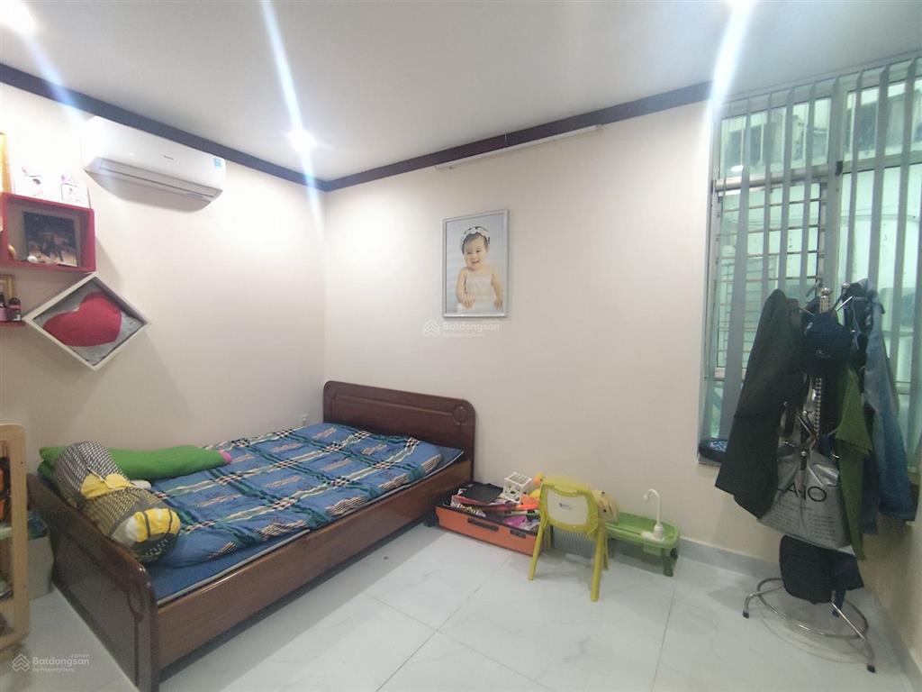 Căn hộ cao cấp shr 96m2 có hồ bơi, thang máy ở tầng 2 đường trần xuân soạn quận 7 cách q1 chỉ 3km