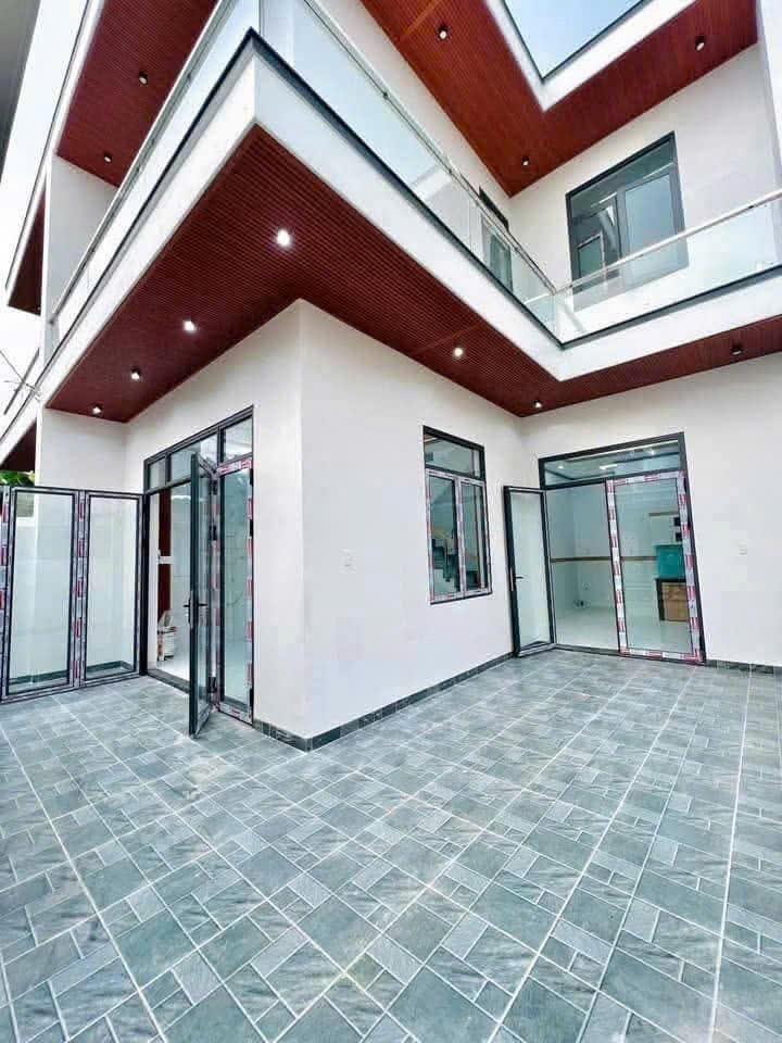 BÁN NHÀ GIÁP BIÊN HOÀ, KẾT NỐI TÂN UYÊN DỄ DANG, HL15 CHỈ 200