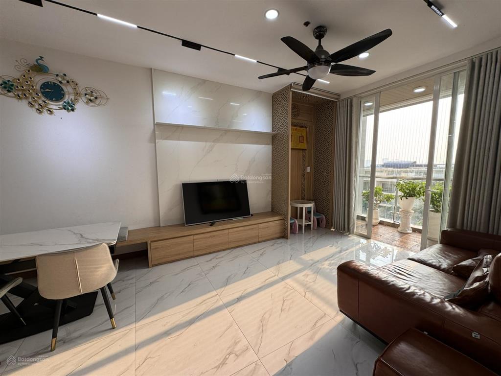 Cho thuê căn 2pn sarimi view công viên full nội thất đẹp gần emart