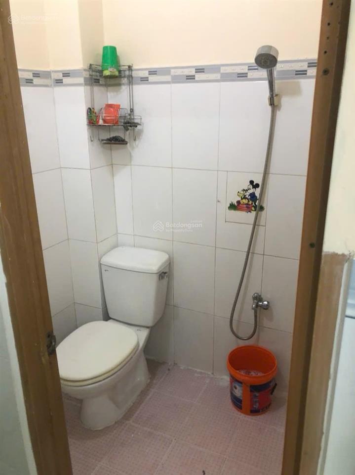 Cho thuê phòng sạch sẽ đẹp 16 m vuông khu an ninh wc riêng giờ tự do có ban công, sân thượng