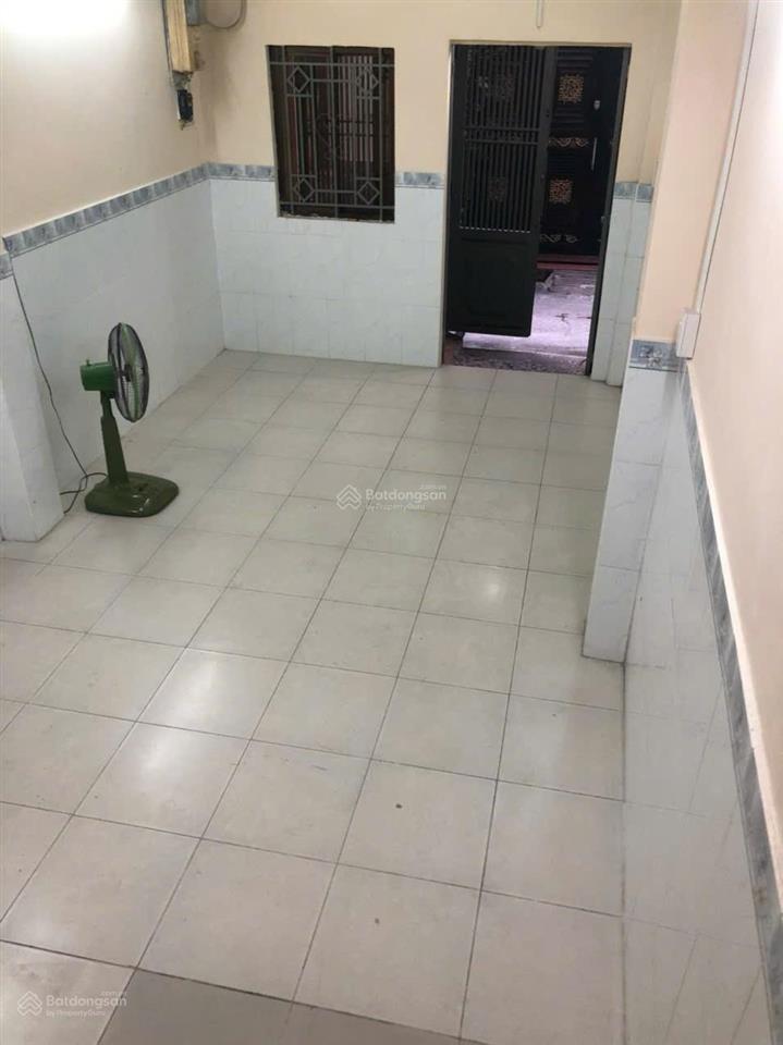 Cho thuê phòng sạch sẽ đẹp 16 m vuông khu an ninh wc riêng giờ tự do có ban công, sân thượng
