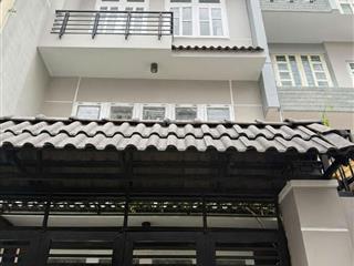 Nhà cho thuê hẻm ngoài 6 m. trước nhà hẻm 3 m cách mt đường 100 m. phường 11, quận gò vấp