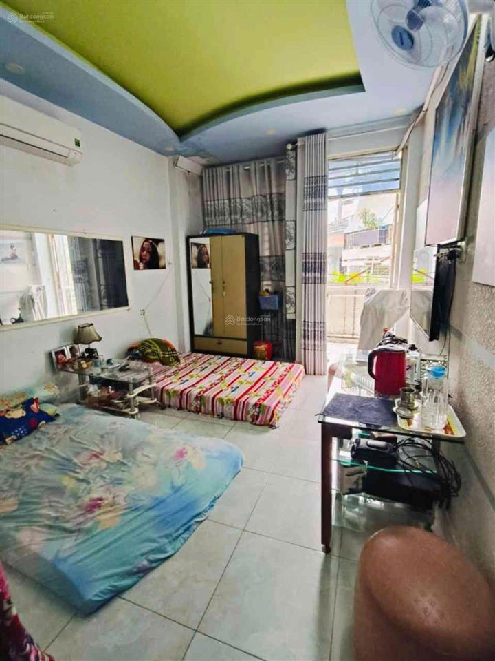 Chính chủ gởi bán căn mặt tiền hẻm xe hơi rộng 6m khu sầm uất đg ng thị tần p2q8 đúc 5 tấm 6pn 4wc