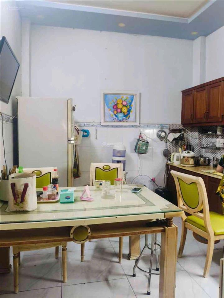 Chính chủ gởi bán căn mặt tiền hẻm xe hơi rộng 6m khu sầm uất đg ng thị tần p2q8 đúc 5 tấm 6pn 4wc