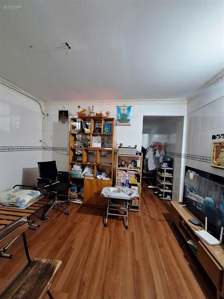 Chính chủ gửi bán căn hộ chung cư lầu 1 thang bộ lý thường kiệt p7q11 dt 40 m², 1 phòng ngủ