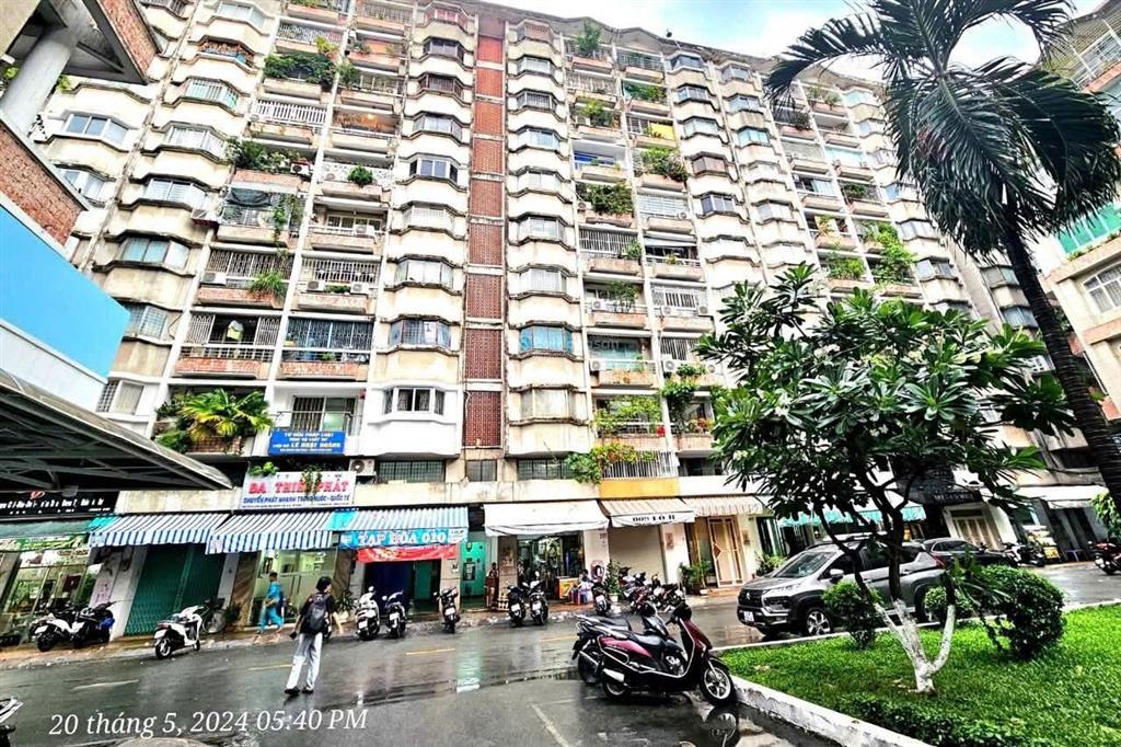 Bán căn hộ lầu 7 thang máy cc sư vạn hạnh p9q5, dt  70 m², 2 pn 2 wc (có thể làm thêm 1 pn)