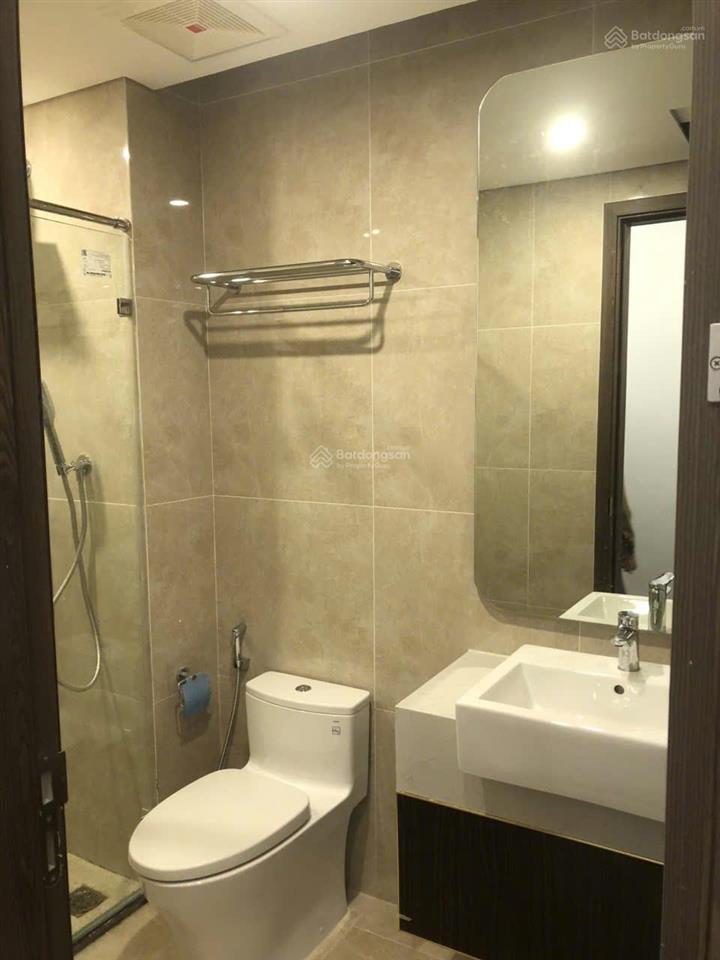 Cực rẻ  chính chủ nổi bật  bán căn 2pn 2wc  chỉ 2 tỷ 7 hoàng huy commerce (tòa camellia)