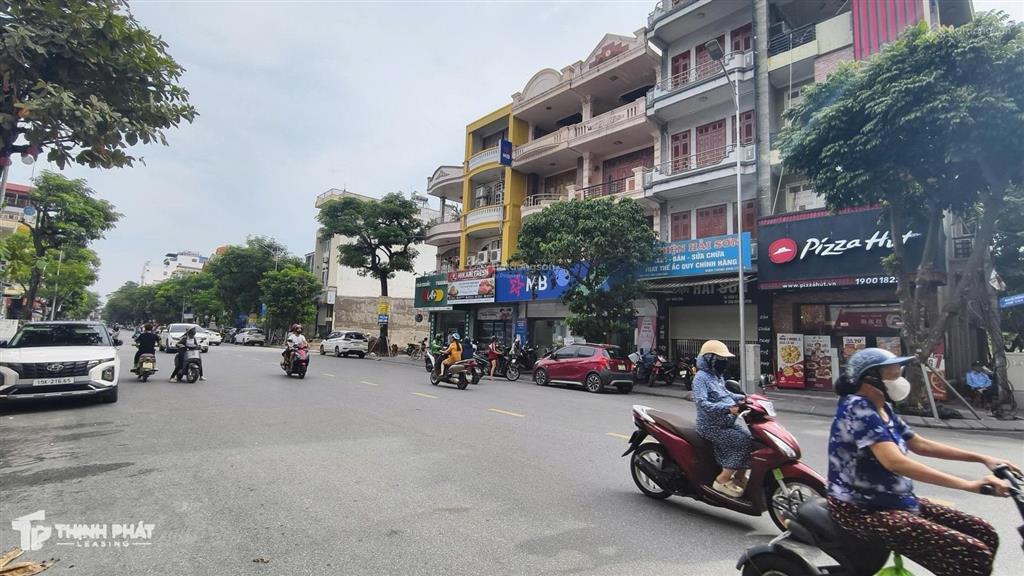 23 tỷ. mức giá giật mình cho lô góc mặt đường văn cao với vị trí no1  mặt tiền 6m  cực hiếm