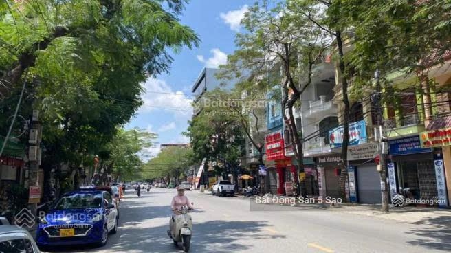 23 tỷ. mức giá giật mình cho lô góc mặt đường văn cao với vị trí no1  mặt tiền 6m  cực hiếm