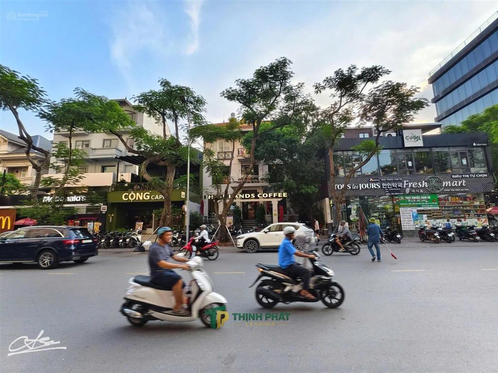 23 tỷ. mức giá giật mình cho lô góc mặt đường văn cao với vị trí no1  mặt tiền 6m  cực hiếm