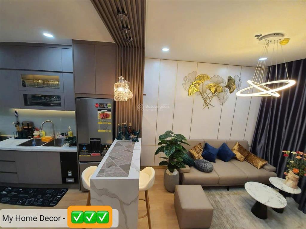 Bán căn hộ 2pn bcons greenview, full nội thất đẹp, giá 2.35 tỷ, tầng trung, sổ hồng sang tên liền