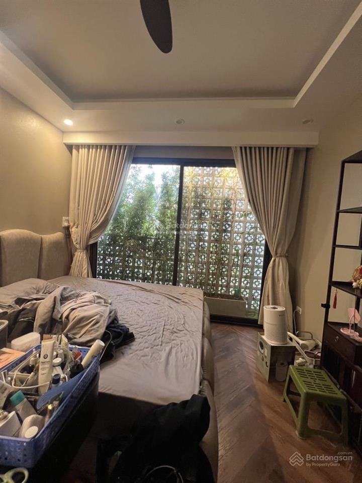 Bán nhà trung chợ gia quất phường bồ đề long biên