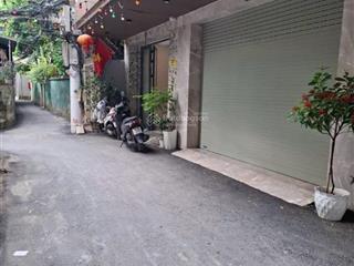 Bán nhà dân xây trung tầm bồ đề thông hồng tiên long biên