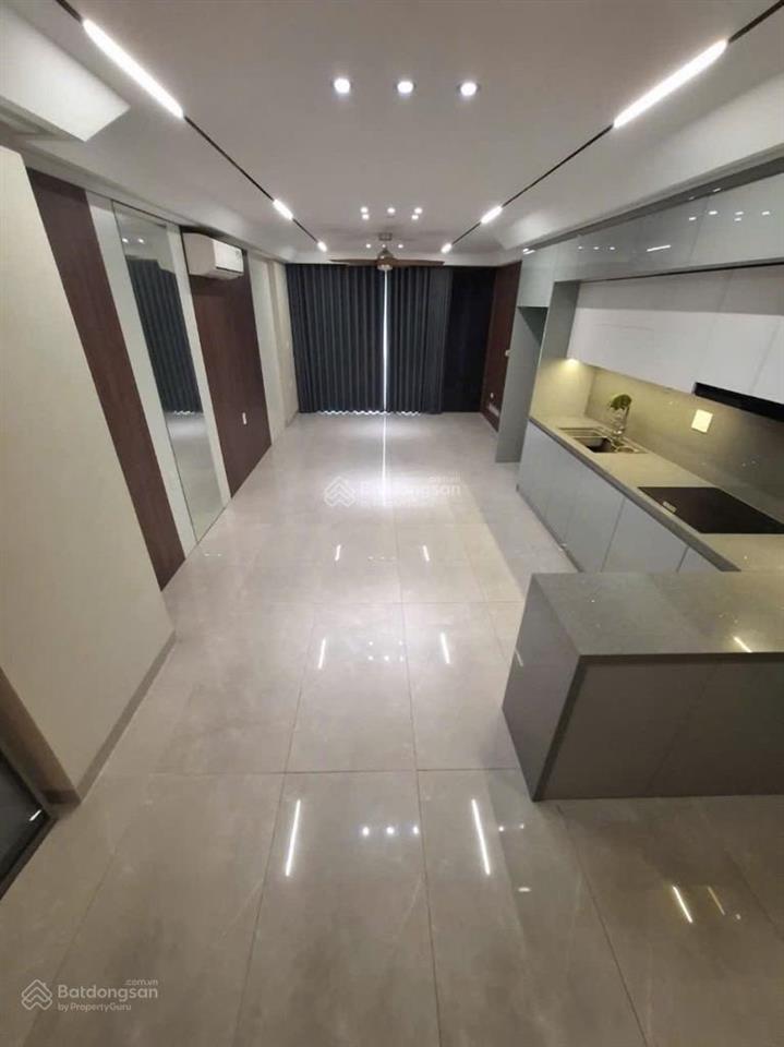 Bán nhà dân xây trung tầm bồ đề thông hồng tiên long biên