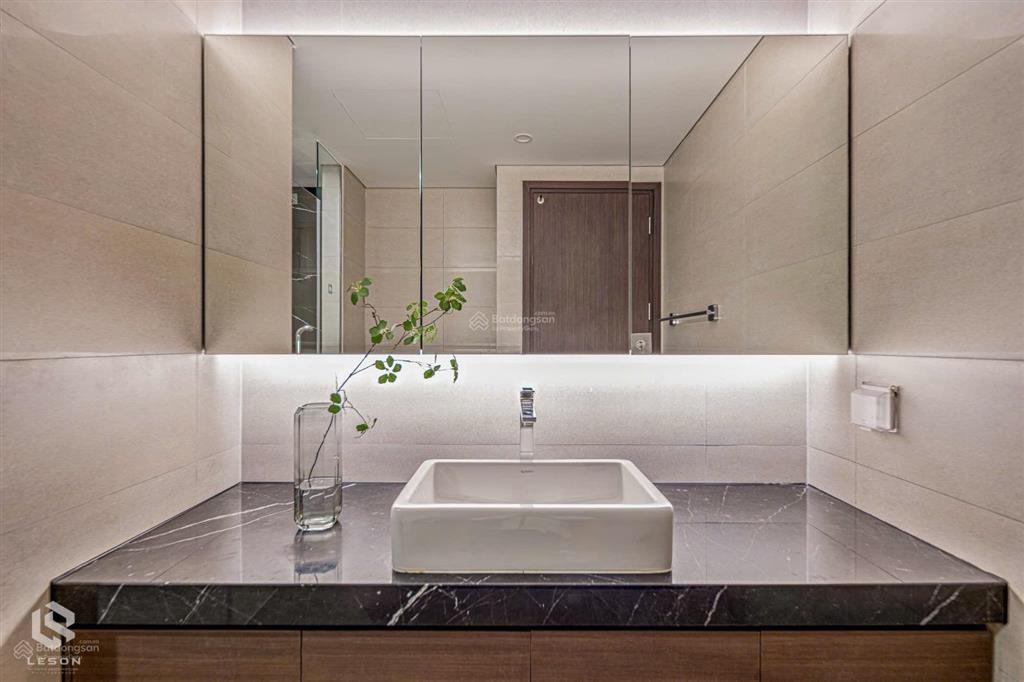 Bán căn hộ empire city, 2pn 98m2 chỉ 22 tỷ