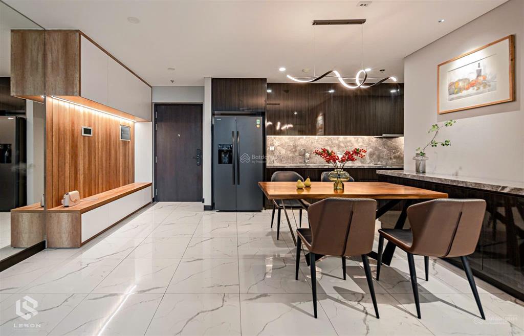 Bán căn hộ empire city, 2pn 98m2 chỉ 22 tỷ