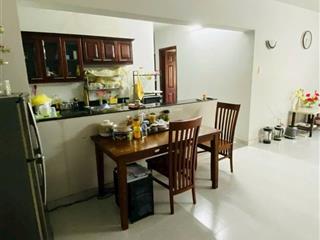 Bán gấp căn hộ 3 phòng ngủ lô m lầu 8 diện tích rộng chỉ còn 4tỷ5