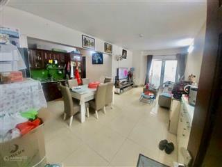 Bán gấp căn hộ 3 phòng ngủ chung cư bàu cát 2 lô a chỉ 4,5 tỷ