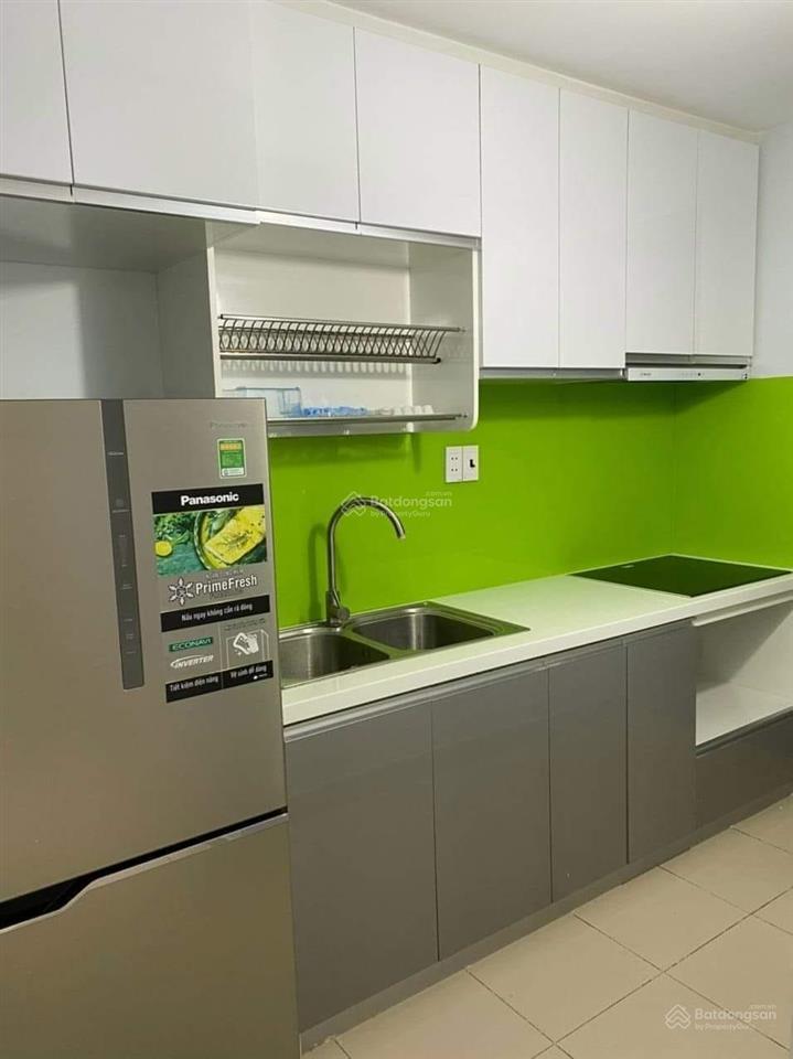 Sau khi thống nhất gia đình chúng tôi quyết định bán căn 3pn 80m2 lầu 6