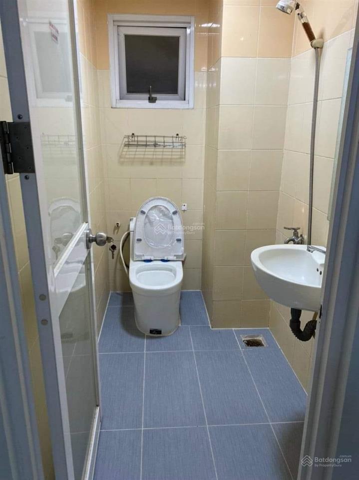 Sau khi thống nhất gia đình chúng tôi quyết định bán căn 3pn 80m2 lầu 6