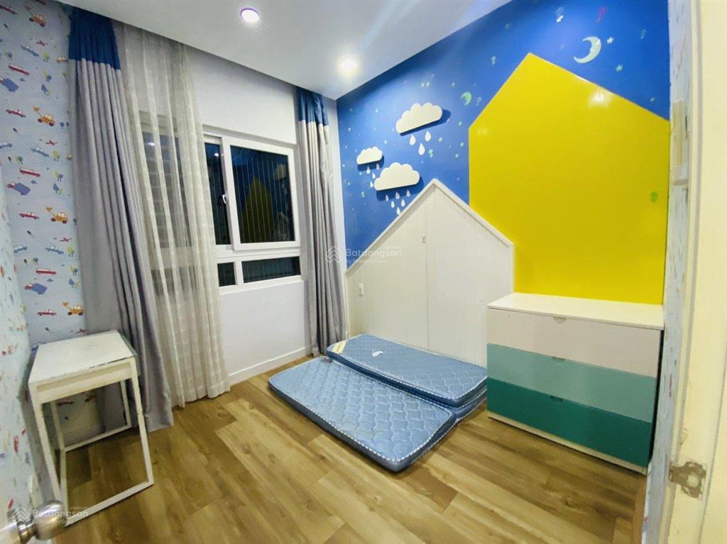 Chính chủ cần bán căn hộ topaz garden gần trường học , mầm non i