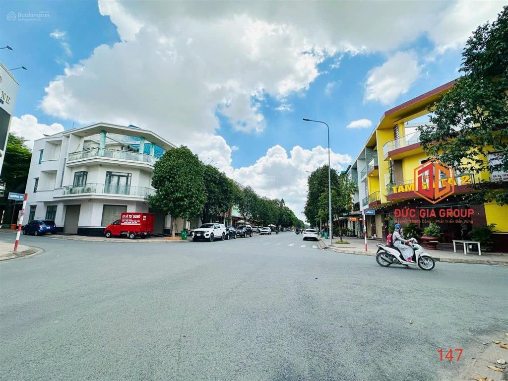 Bán nhà 1t2l đường n1 trong kdc d2d đang có dòng tiền cho thuê ổn định giá 13,5 tỷ