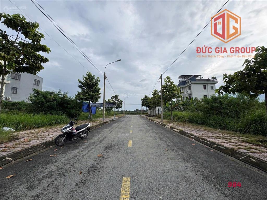 Bán lô đất biệt thự 220m2 ngay kdc phúc hiếu gần tttm eon maill giá chỉ 14 tỷ