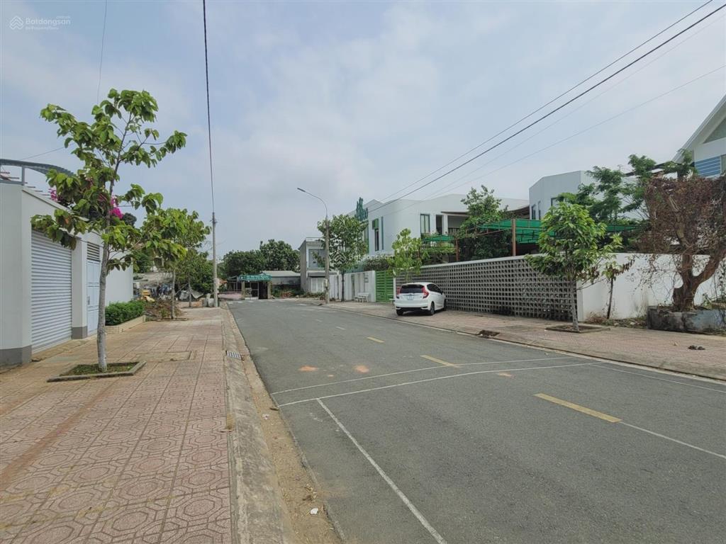 Bán lô đất biệt thự 220m2 ngay kdc phúc hiếu gần tttm eon maill giá chỉ 14 tỷ