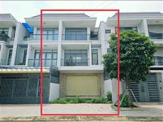 Bán căn shophouse 1t2l dt 129m2 khu dân cư bửu long 3, giá 7,49 tỷ