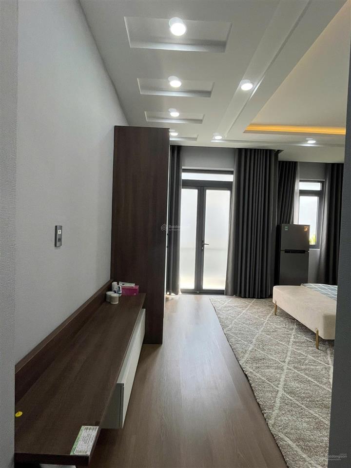 Nhà đẹp nhà bè diện tích 81,4m² đẹp giá tốt trong khu 8,2 tỷ, dtsd 202,8 m², hẻm rộng 5m, thoáng